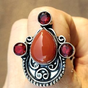 New Carnelian and Garnet 925 Silver Ring.